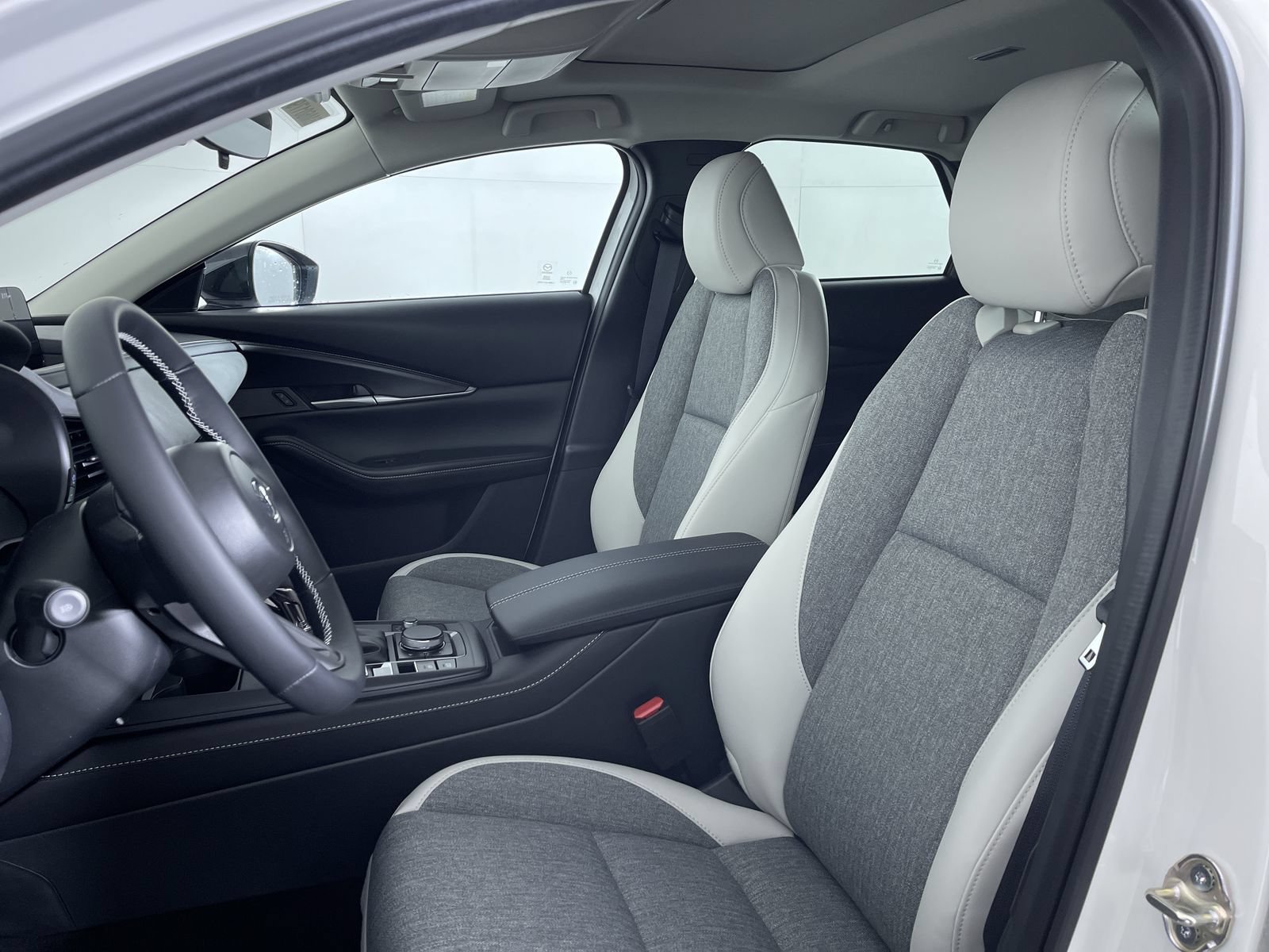 New 2026 Snowflake White Pearl Mazda 2.5 S Aire Edition image 21