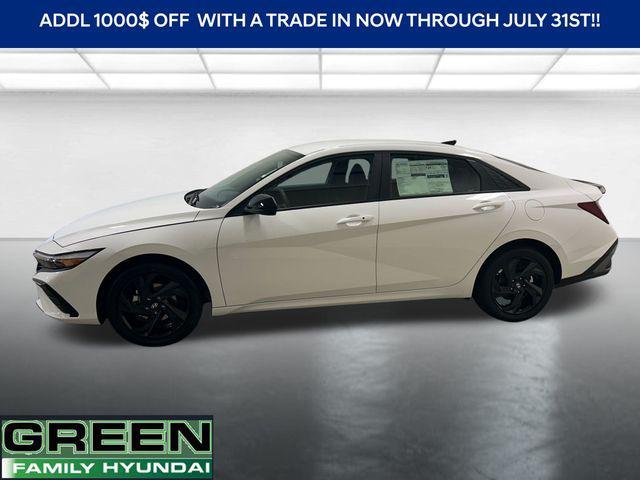 New 2026 White Hyundai SEL Sport image 2