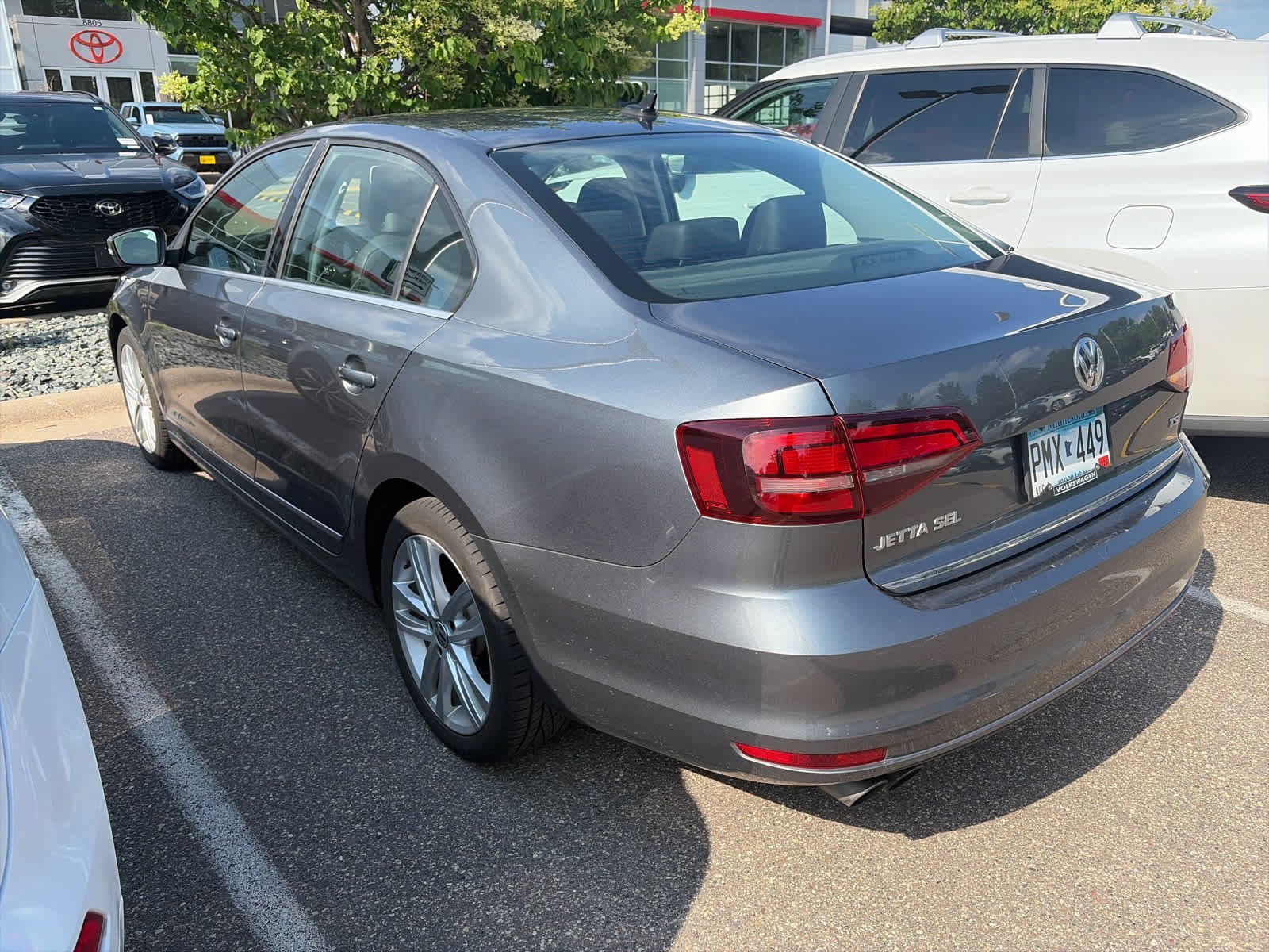 Used 2017 Platinum Gray Metallic Volkswagen 1.8T SEL image 8