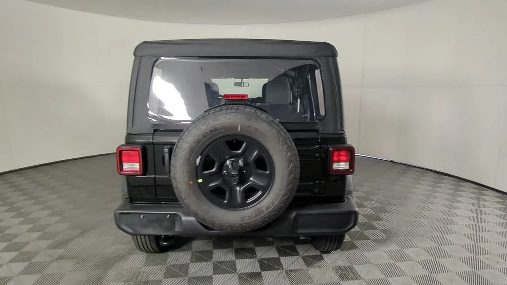 New 2026 Black Clear-Coat Exterior Paint Jeep Sport image 6