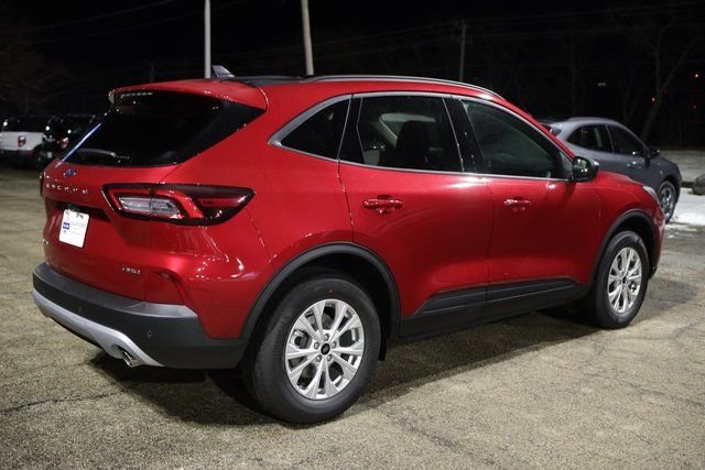 New 2026 Rapid Red Metallic Tinted Clearcoat Ford Active® image 5