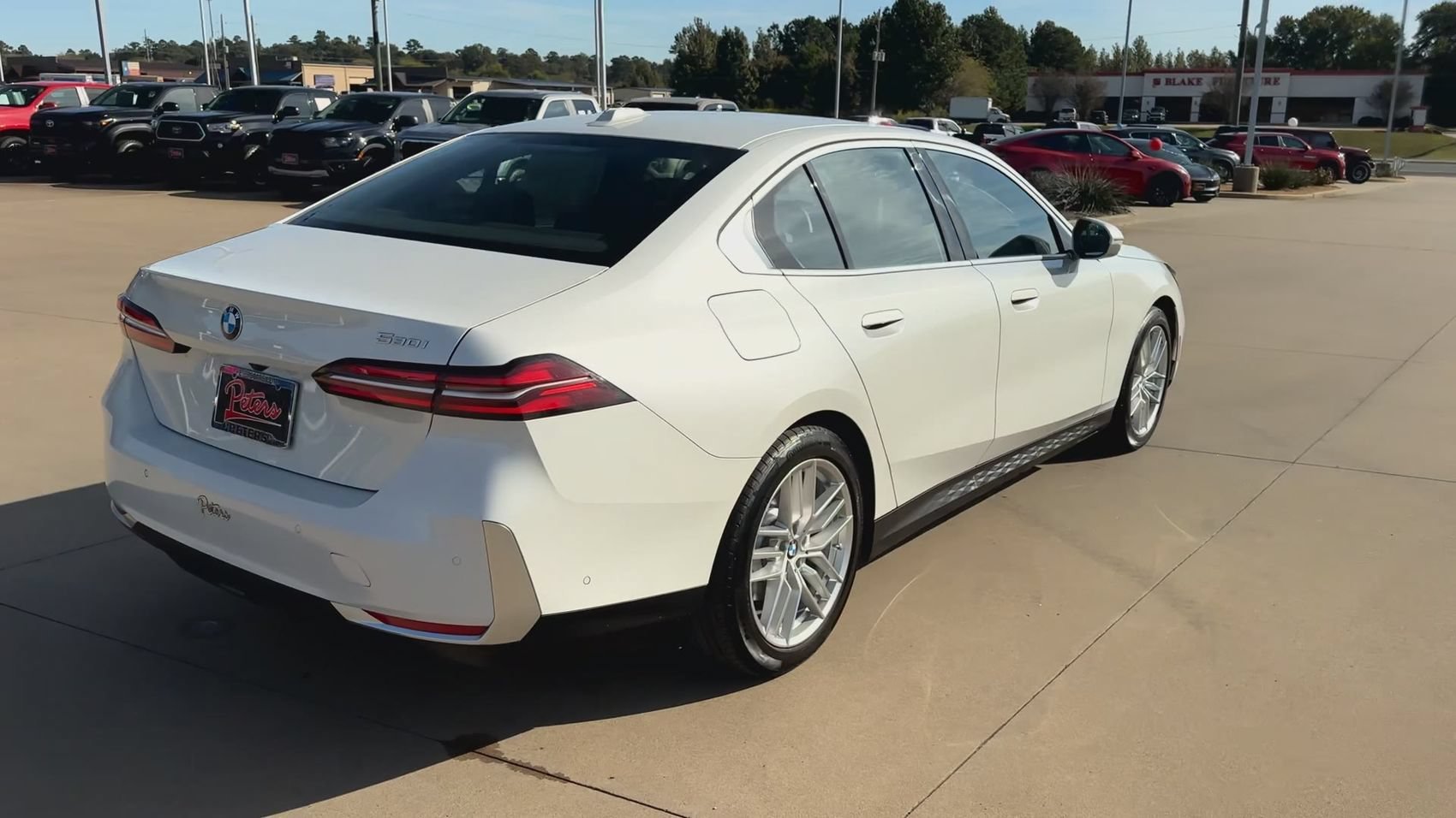 Used 2024 Mineral White Metallic BMW 530i image 3