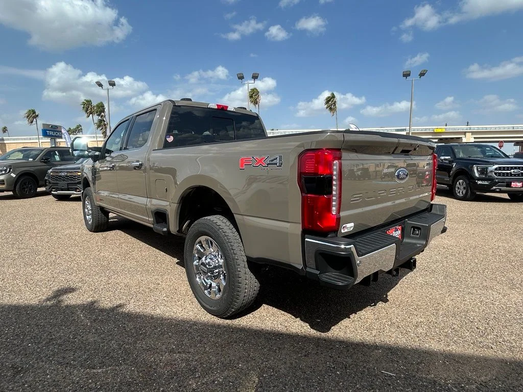 New 2026 Marsh Gray Ford F-250® Lariat® image 5