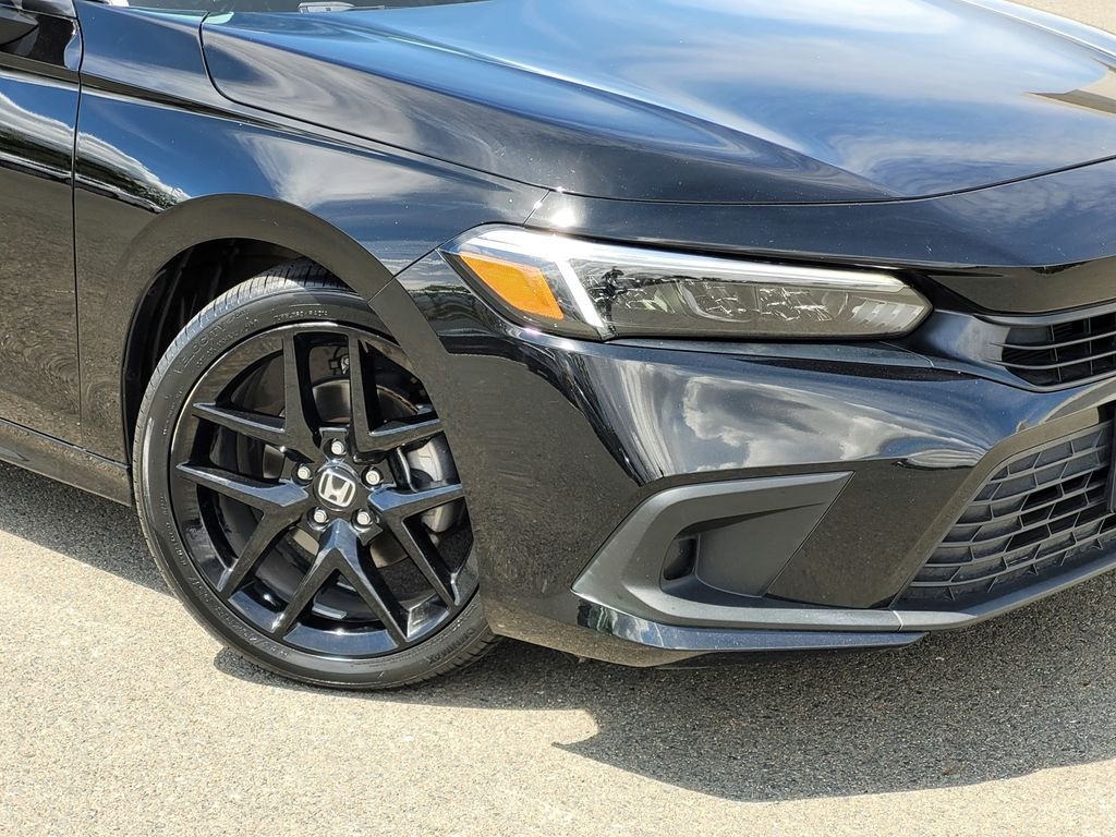 Used 2023 Black Honda Sport image 9