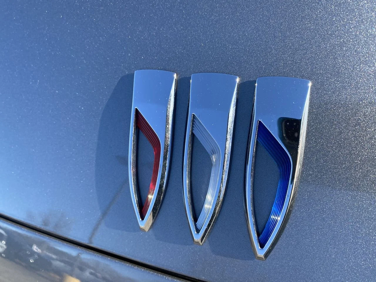 New 2026 Moonstone Gray Metallic Buick Avenir image 26