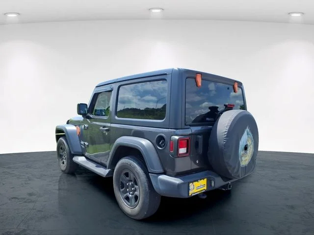 Used 2020 Gray Jeep Sport image 24