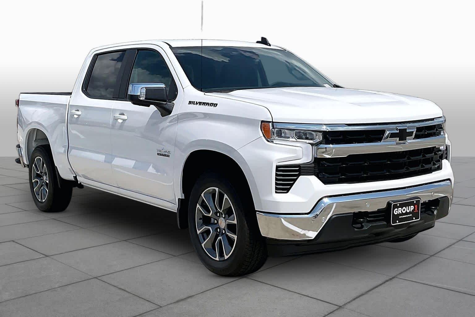 New 2026 Summit White Chevrolet LT image 3