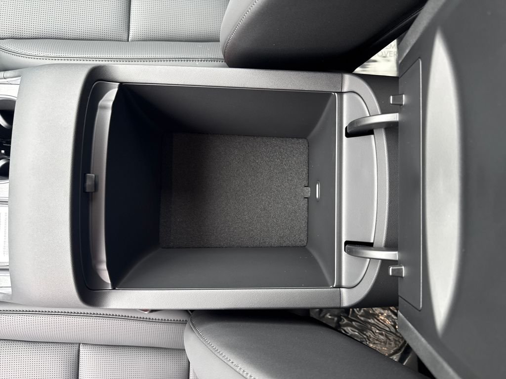 New 2026 White Hyundai SEL image 26