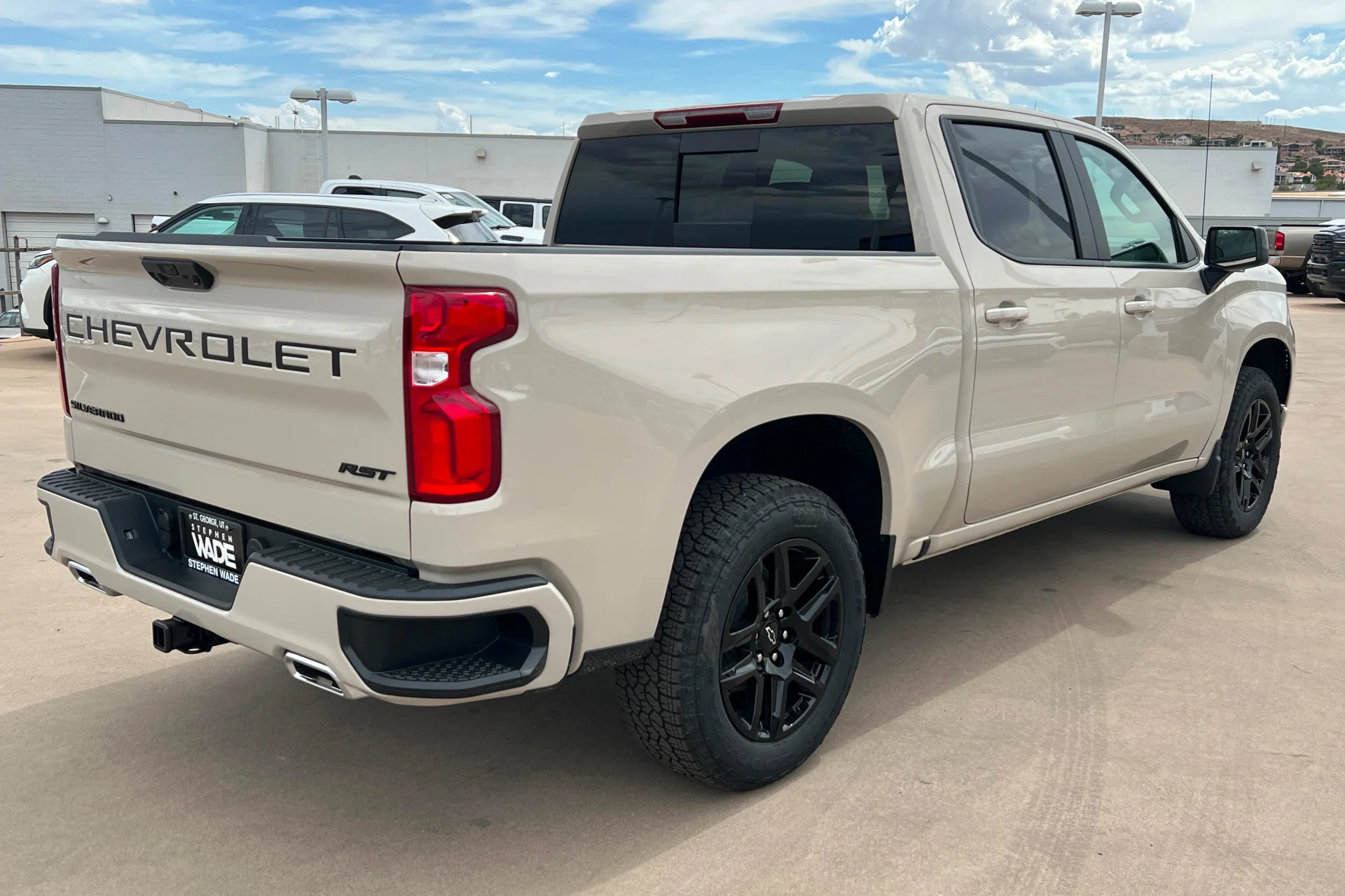 New 2026 White Sands Chevrolet RST image 5