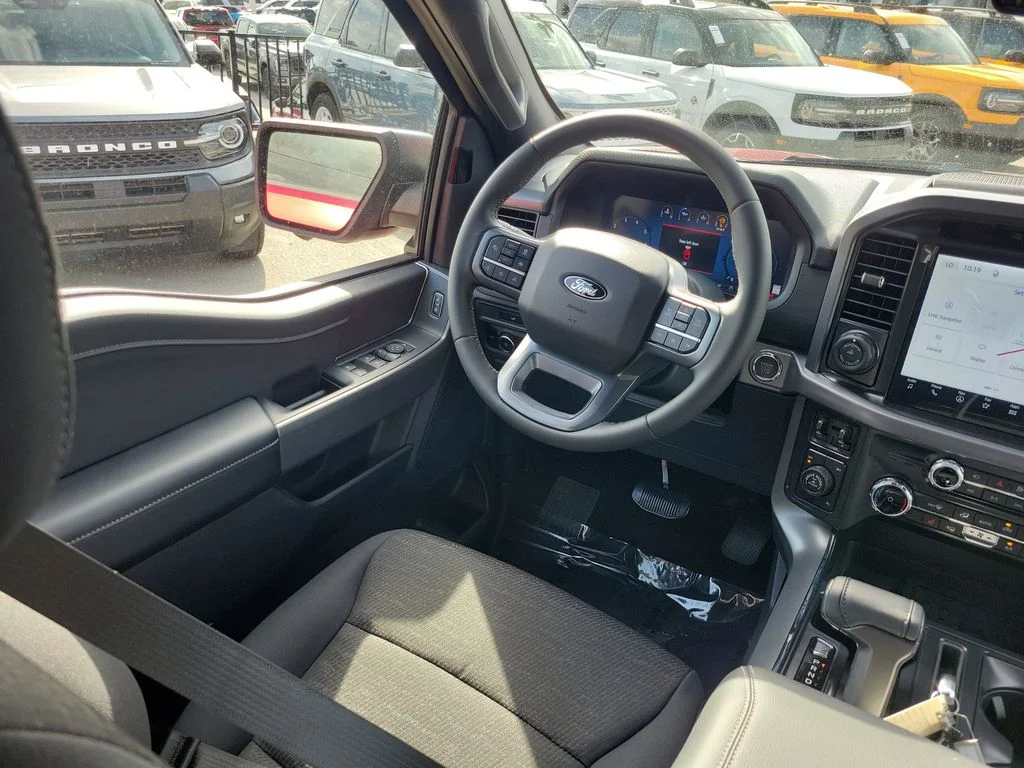 New 2026 Ruby Red Metallic Tinted Clearcoat Ford XLT image 12