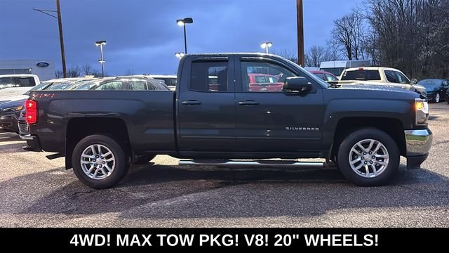 Used 2018 Graphite Metallic Chevrolet LT image 28