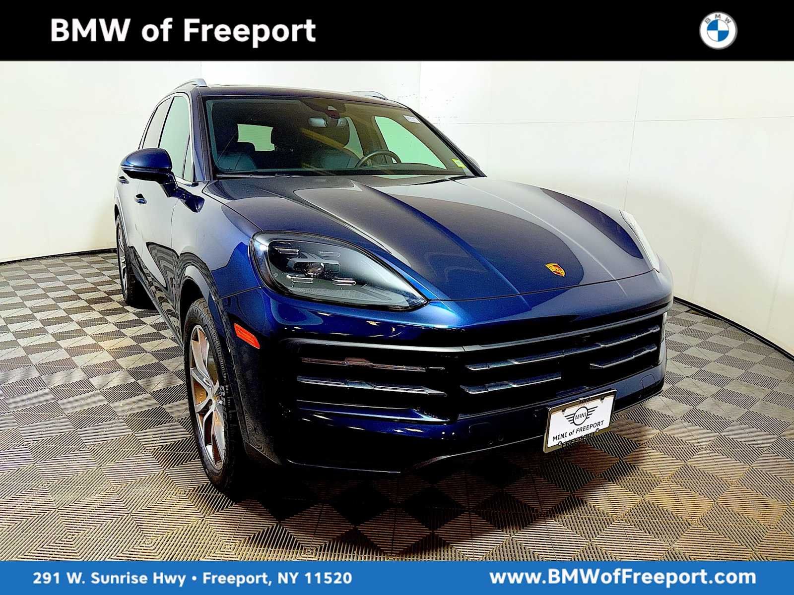 2024 Porsche Cayenne Base