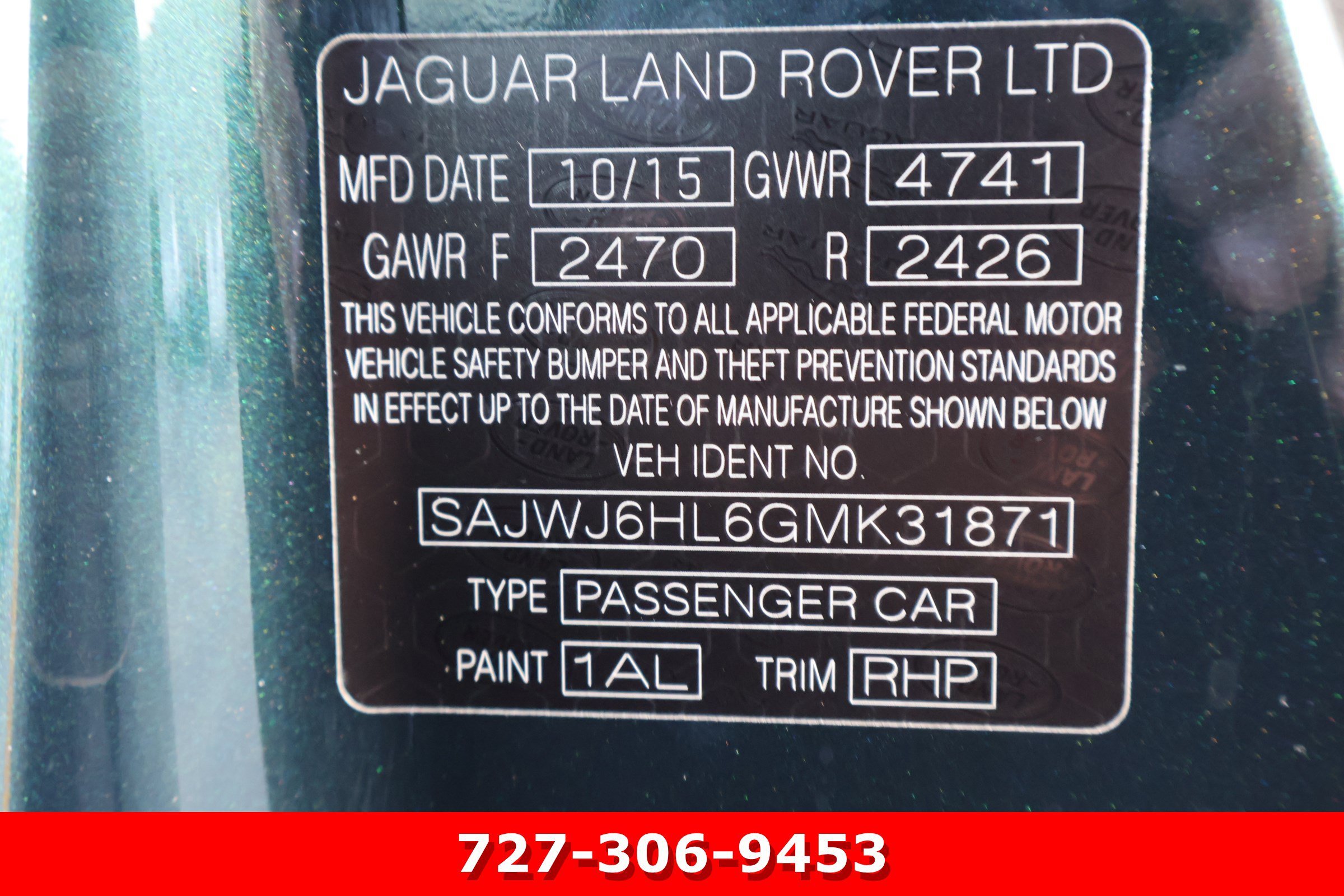 Used 2016 British Racing Green Metallic Jaguar R image 27