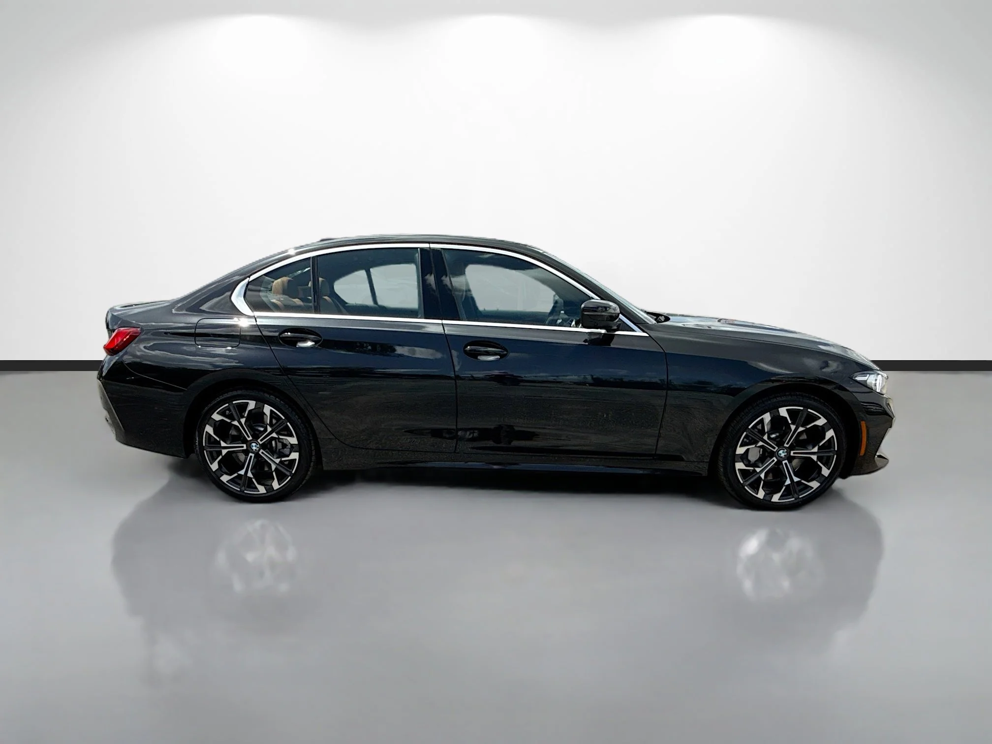 New 2026 Black Sapphire Metallic BMW 330i NA image 2