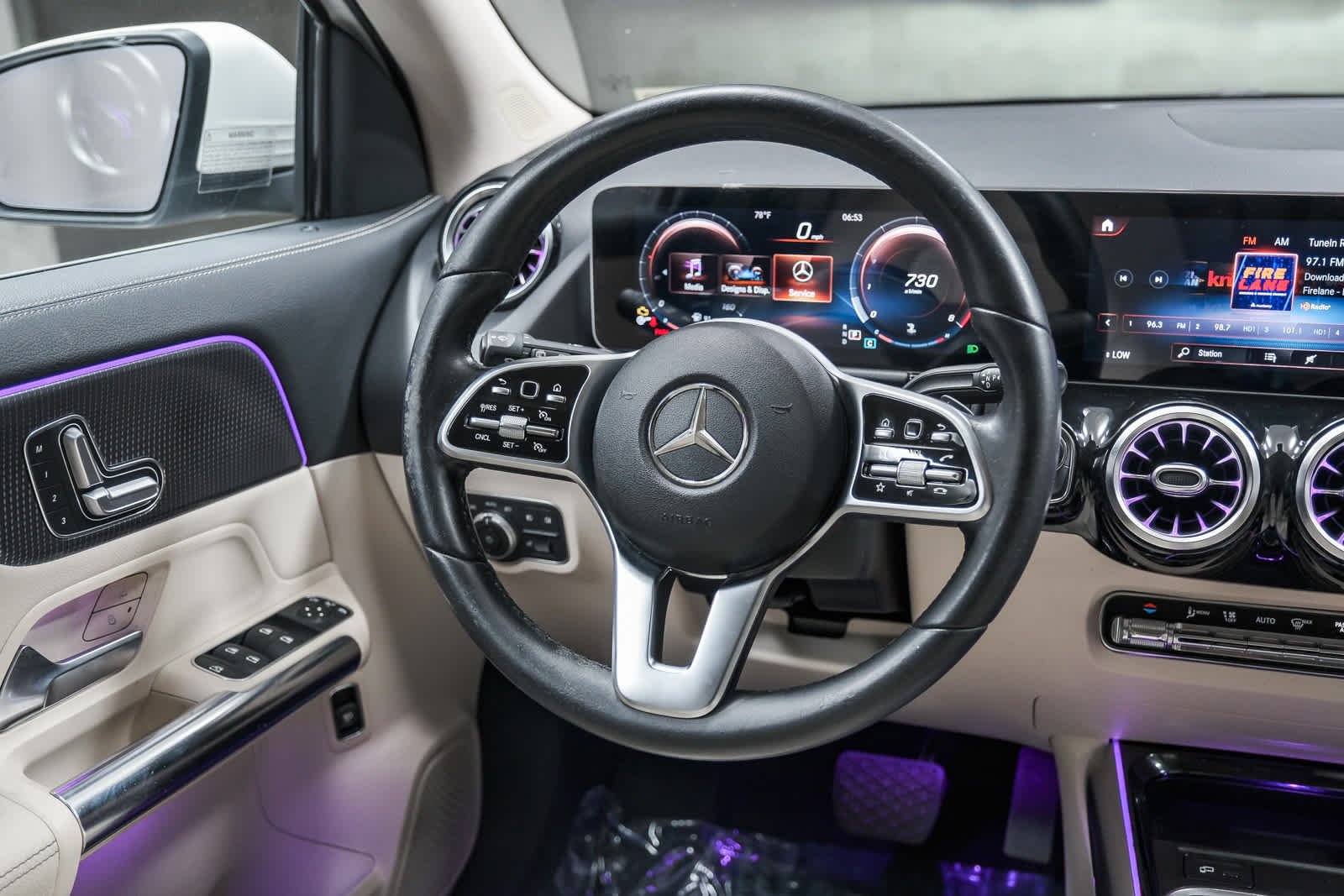 Used 2021 Polar White Mercedes-Benz GLA 250 image 10