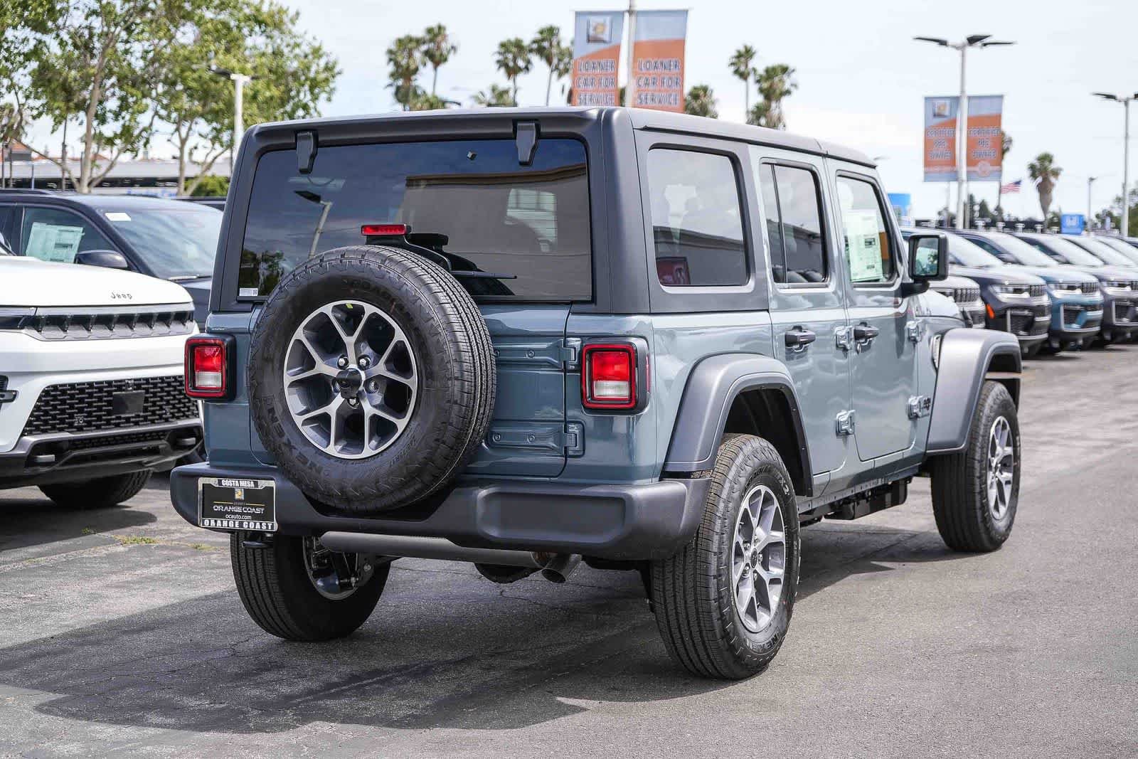 New 2026 Anvil Clear-Coat Exterior Paint Jeep Sport S image 6
