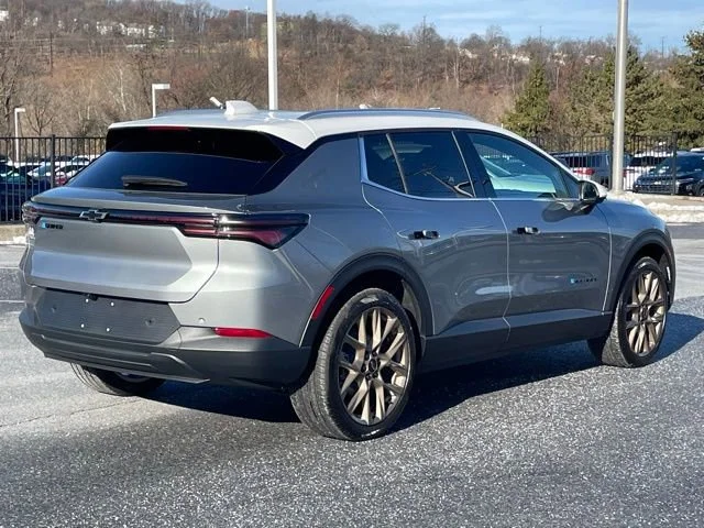 2026 Chevrolet Equinox EV 2LT - Photo 7