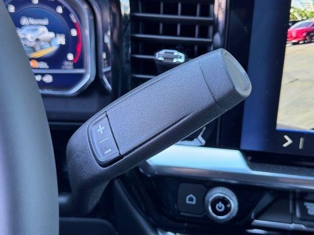 2025 Chevrolet Silverado 3500 HD LTZ - Photo 22