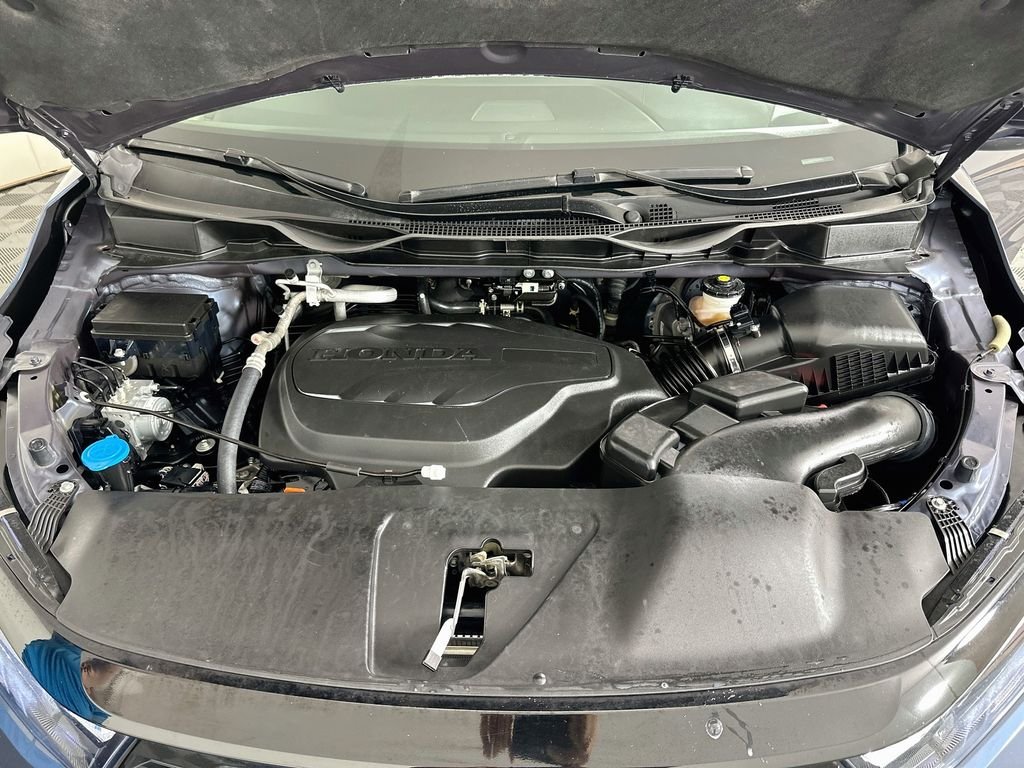 2025 Honda Odyssey Touring - Photo 32
