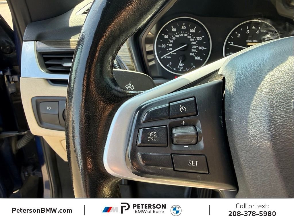 Used 2018 Blue BMW xDrive28i image 30