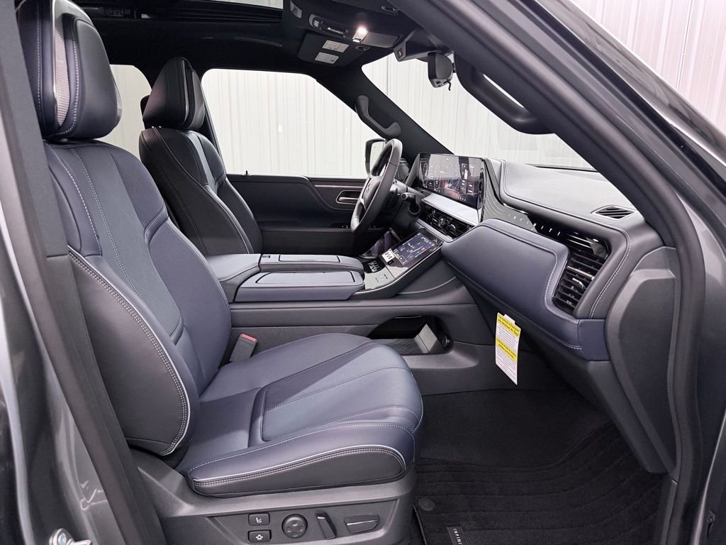 Used 2026 Silver INFINITI SPORT image 46
