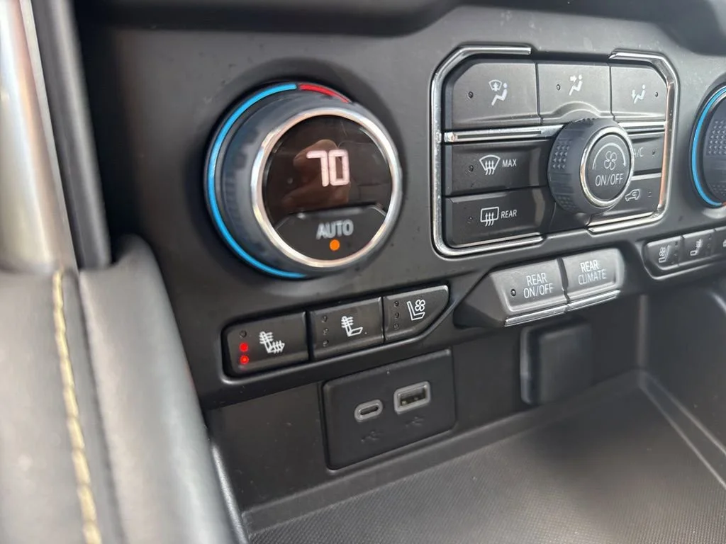 Used 2023 Summit White Chevrolet Premier image 24