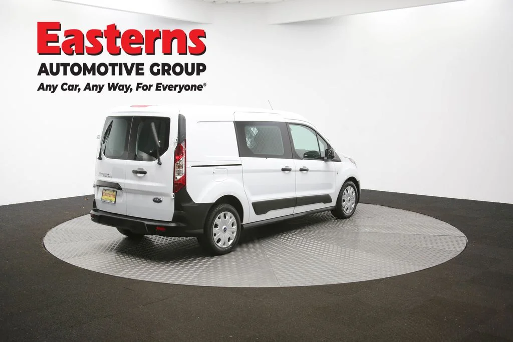 Used 2021 White Ford XL image 40