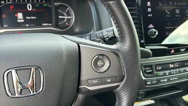 Used 2022  Honda EX-L image 24