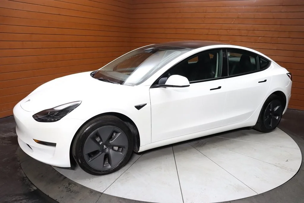 Used 2023 Pearl White Multi-Coat Tesla Base image 7