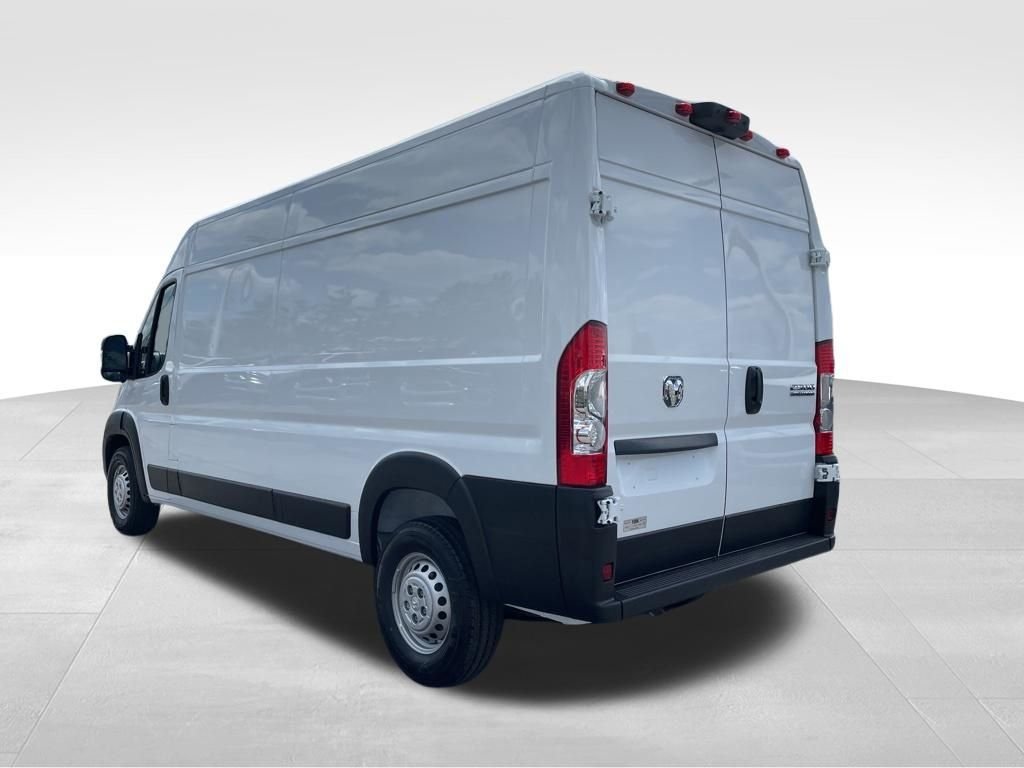 New 2026 Bright White Clear-Coat Exterior Paint RAM High Roof image 3