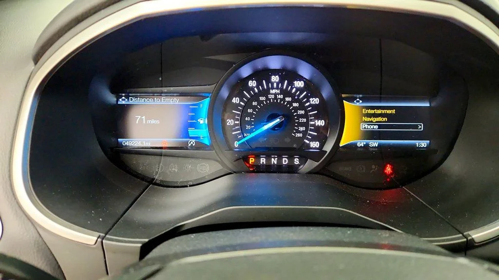 Used 2020 Star White Metallic Tri-Coat Ford ST Line AWD w/ Vista Roof & Co-Pilot360 Assist+ image 14