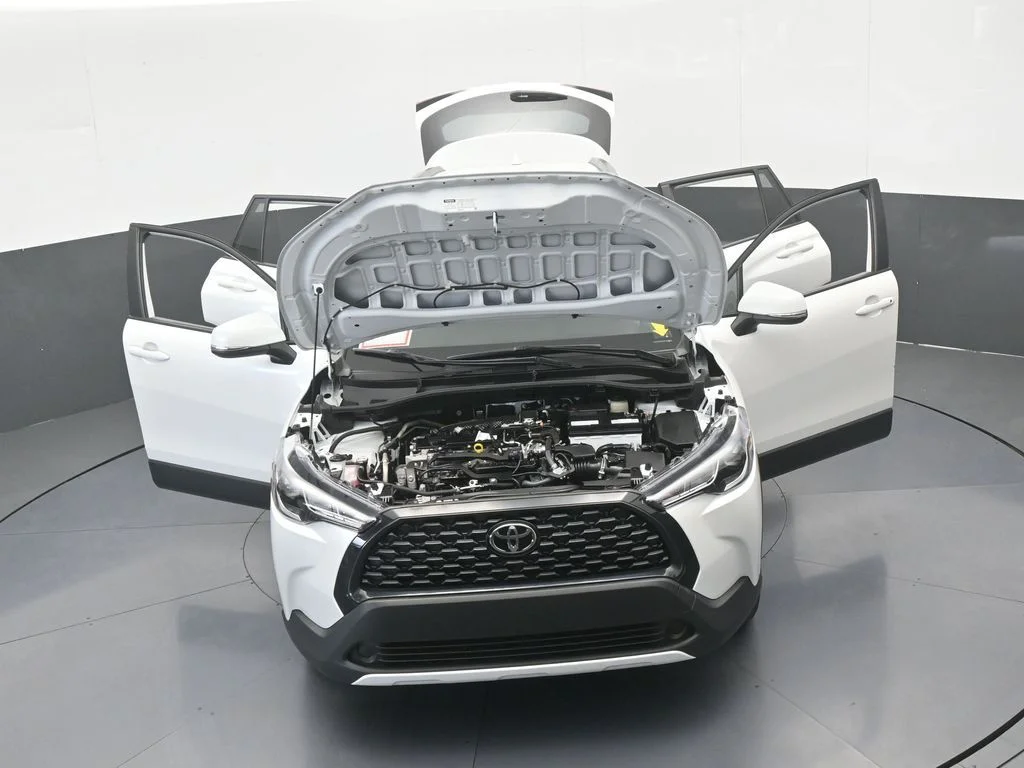Used 2024 Pearl Toyota LE image 70