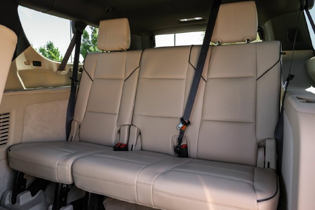 Used 2022 Black Cadillac Premium image 58