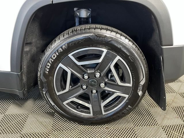 Used 2026 White Jeep Limited image 11