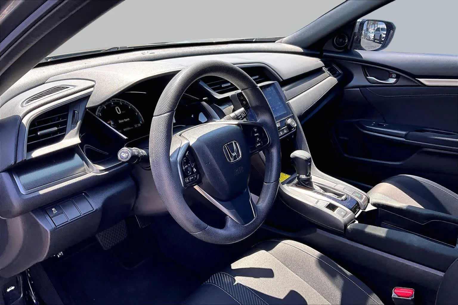 Used 2017 Polished Metal Metallic Honda EX image 17