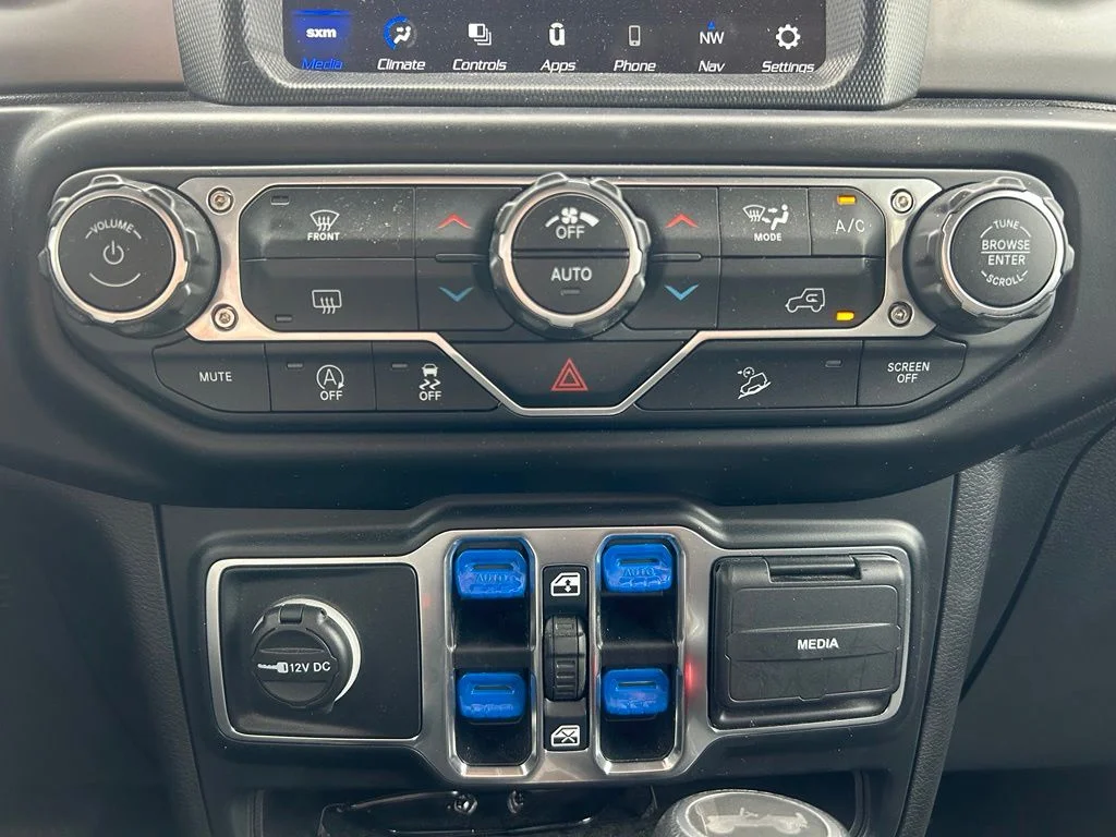 Used 2021 Black Jeep Unlimited Sport S image 21