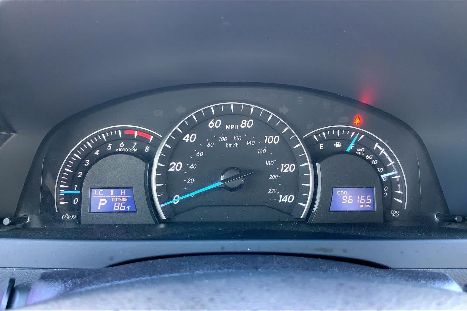Used 2014 Magnetic Gray Metallic Toyota LE image 25