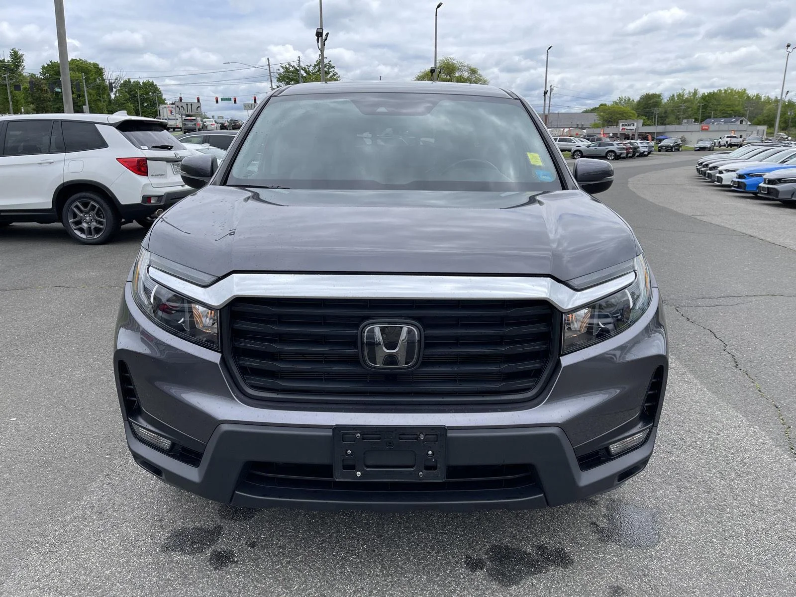 Used 2023 Modern Steel Metallic Honda RTL image 16