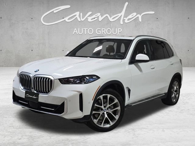 Used 2026 White BMW sDrive40i image 1