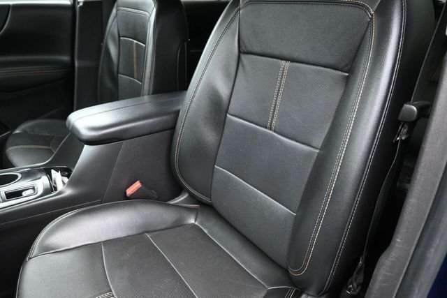 Used 2023 Blue Chevrolet Premier image 31