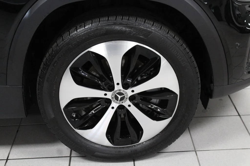 Certified Used 2026 Black Mercedes-Benz GLB 250 image 11