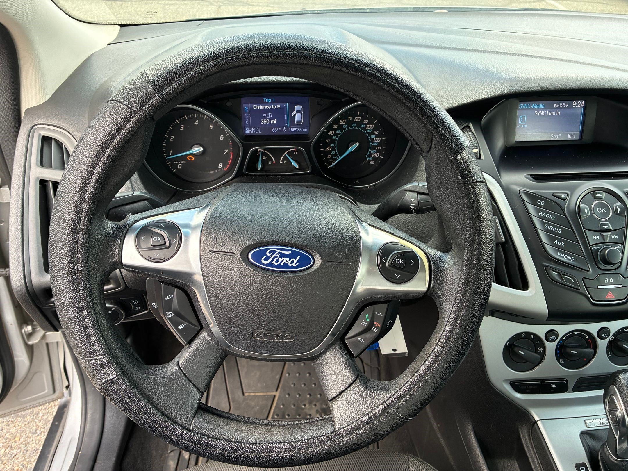 Used 2012 Ingot Silver Ford SE image 17