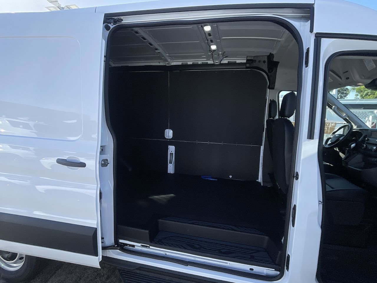 2025 Ford Transit Van Base - Photo 18