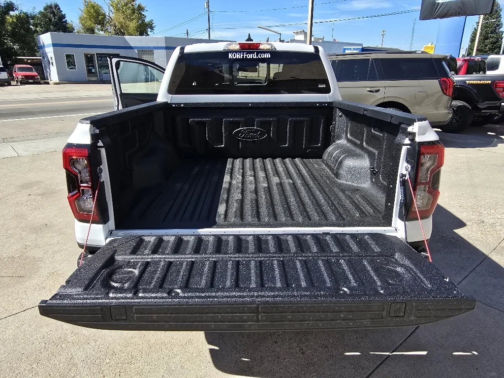 New 2026 White Ford XLT image 32