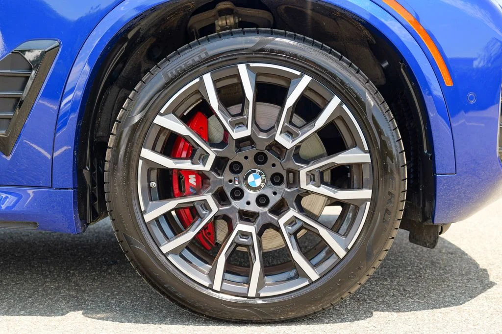 Used 2025 Marina Bay Blue Metallic BMW M60i image 13
