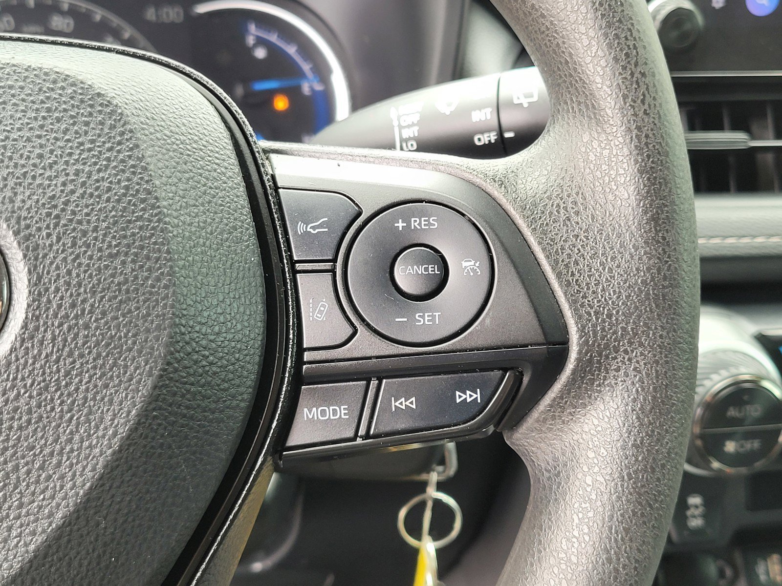 Used 2024 Silver Toyota Hybrid LE image 26