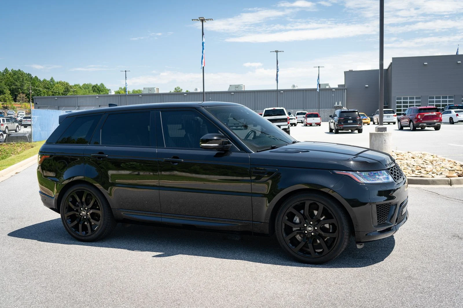 Used 2022 Black Land Rover HSE Silver Edition image 12