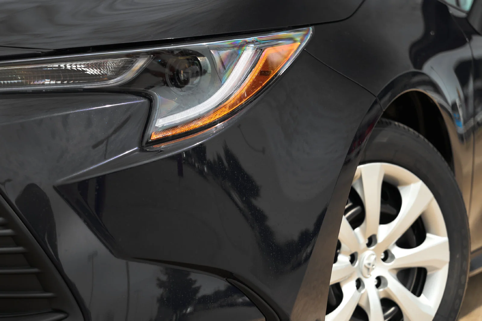 New 2027  Toyota LE image 9