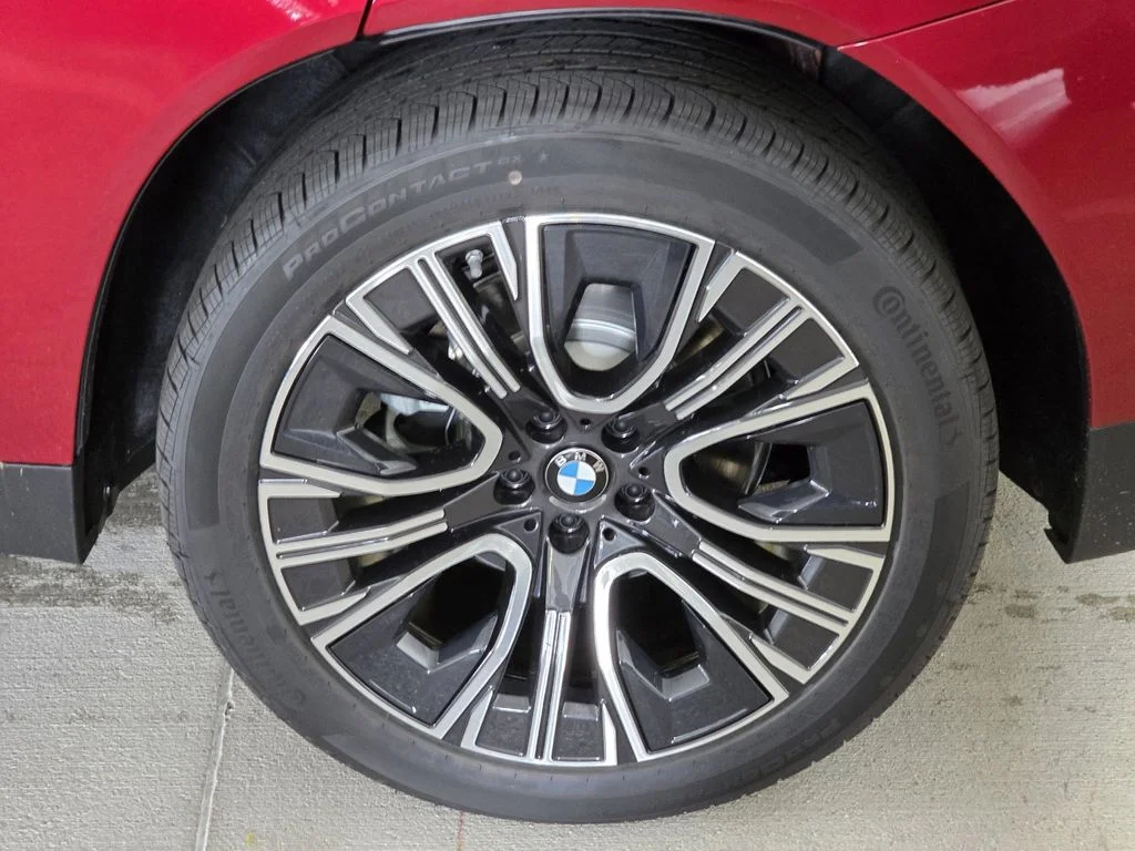 New 2026 Vegas Red Metallic BMW 30 xDrive image 5