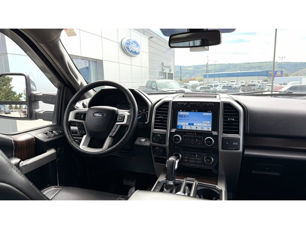 Used 2017 Bronze Fire Ford Lariat image 12